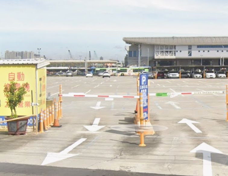 五都日出停車場