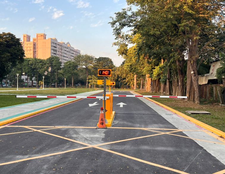 五都文守停車場